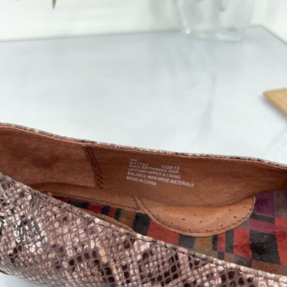 Born Women's Lilly Ballet Flat Size 8 Brown Snake Leather Suede Knot Bow Shoes - Picture 10 of 11